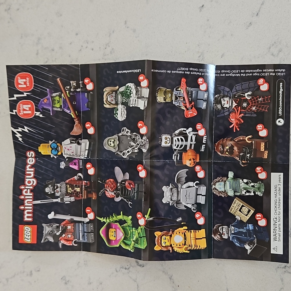 Lego Minifigure Halloween Series 14 Monster Rocker - Picture 2 of 4